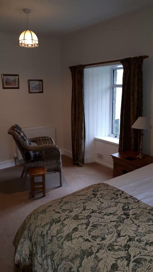 Achintee Farm Guest House Форт Уилям Екстериор снимка